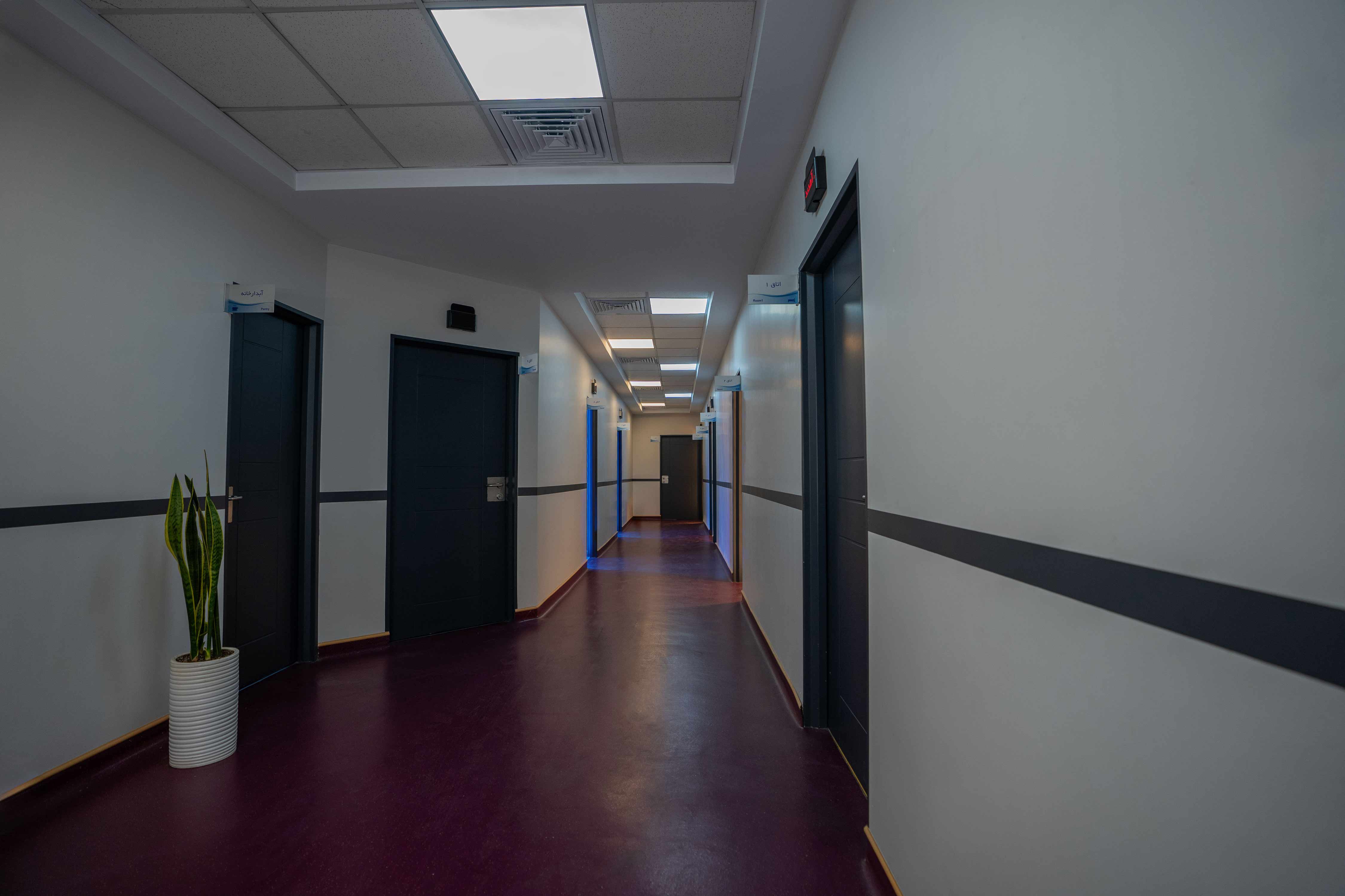 فیزیوتراپی درمانگاه شبانه روزی درنیان، فیزیوتراپی جمهوری، فیزیوتراپی تهران، فیزیوتراپی شیخ هادی، فیزیوتراپی با بیمه، فیزیوتراپی خیابان حافظ، فیزیوتراپی منیریه، فیزیونراپی خیابان ولیعصر